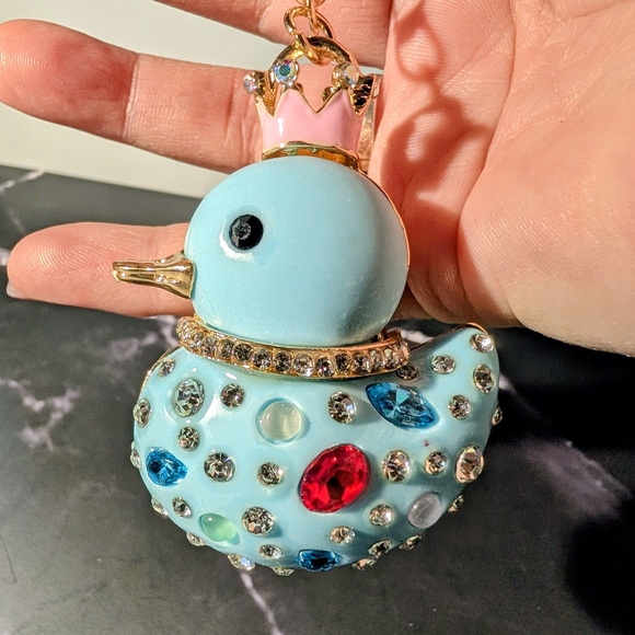 Crystal Pastel Blue Metal 'Rubber Ducky' with Crown Keychain/ Bag Xharm - Picture 3 of 4